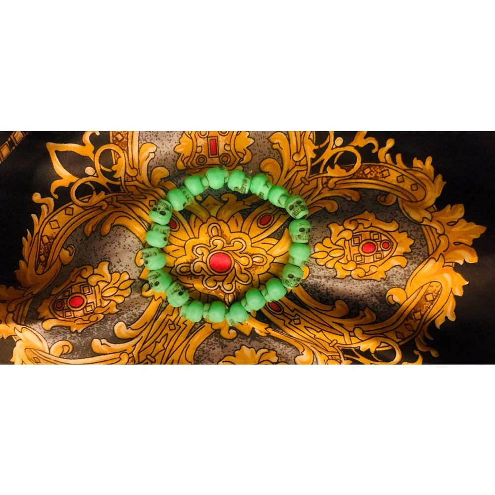 Skull Bracelet (Handmade)